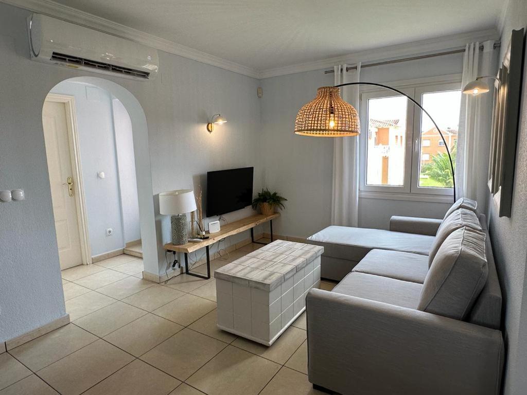 Apartamento Oliva Nova Flat In Front Of Met Exterior foto