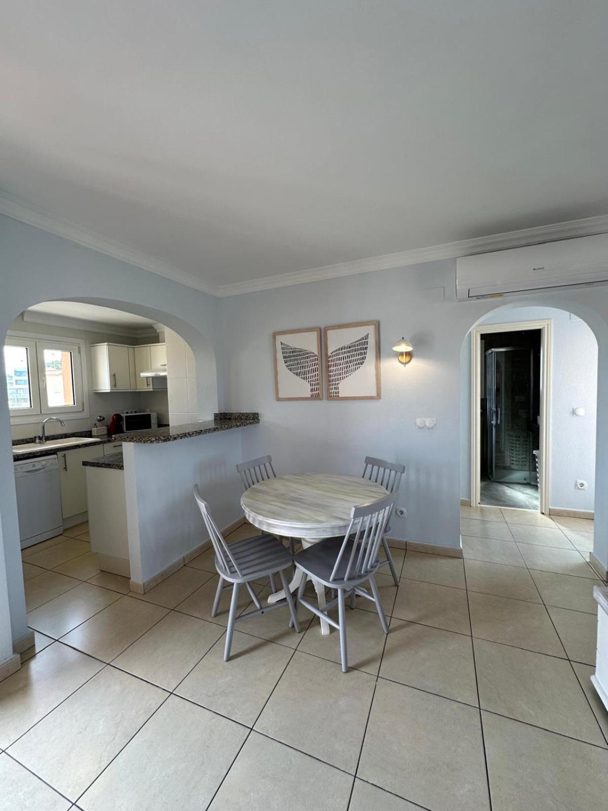 Apartamento Oliva Nova Flat In Front Of Met Exterior foto